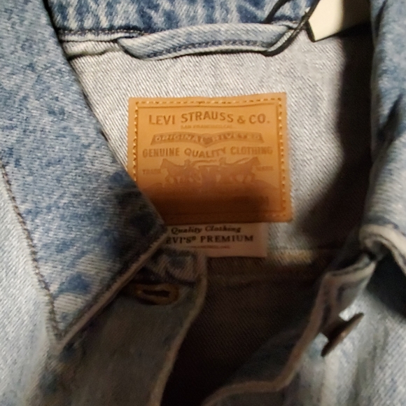 NWT LEVI'S EX BOYFRIEND TRUCKER JACKET - Picture 5 of 8